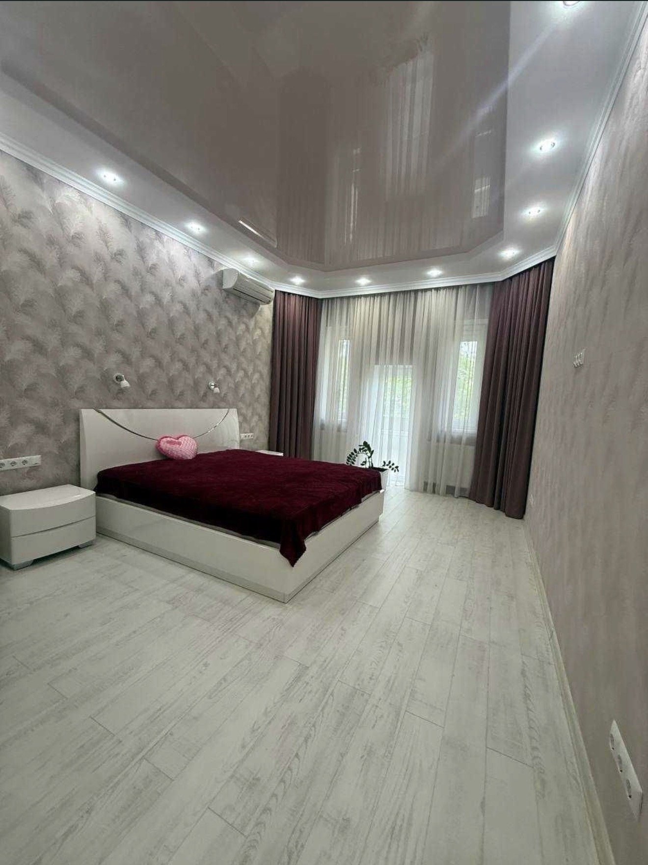 Дом на ул. Толбухина, 140 м², 275 000$ — FAKTOR
