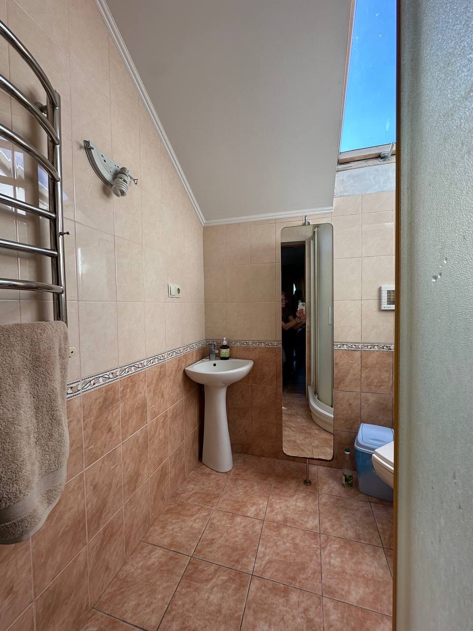 Дом на ул. Святослава Рихтера, 256 м², 180 000$ — FAKTOR