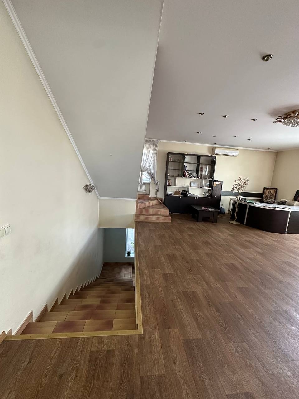 Дом на ул. Святослава Рихтера, 256 м², 180 000$ — FAKTOR