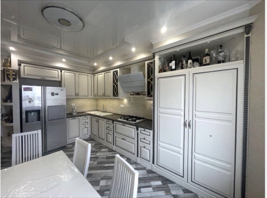 Квартира на ул. Вадатурского Алексея, 90 м², 110 000$ — FAKTOR