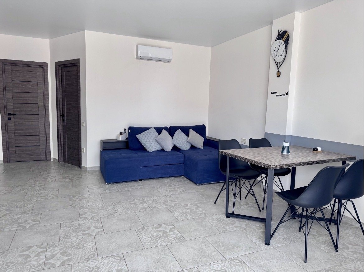 Квартира на ул. Золотой Бугаз массив, 60 м², 84 000$ — FAKTOR