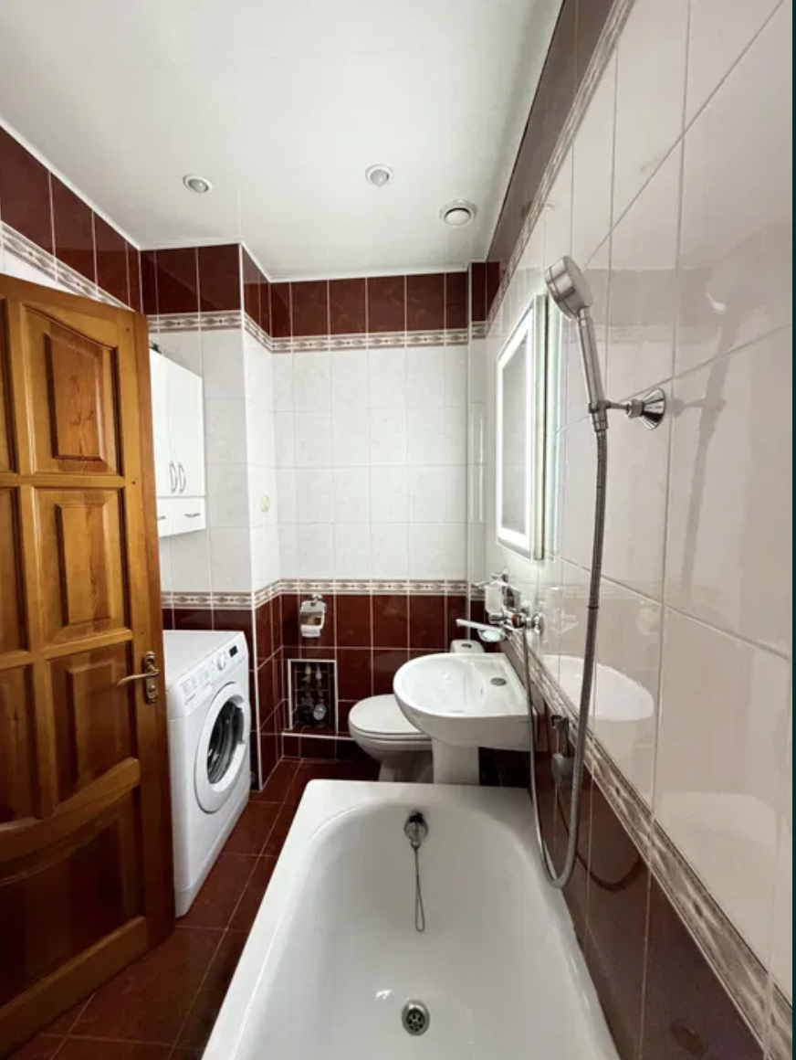 Квартира на ул. Прохоровская, 56 м², 69 000$ — FAKTOR