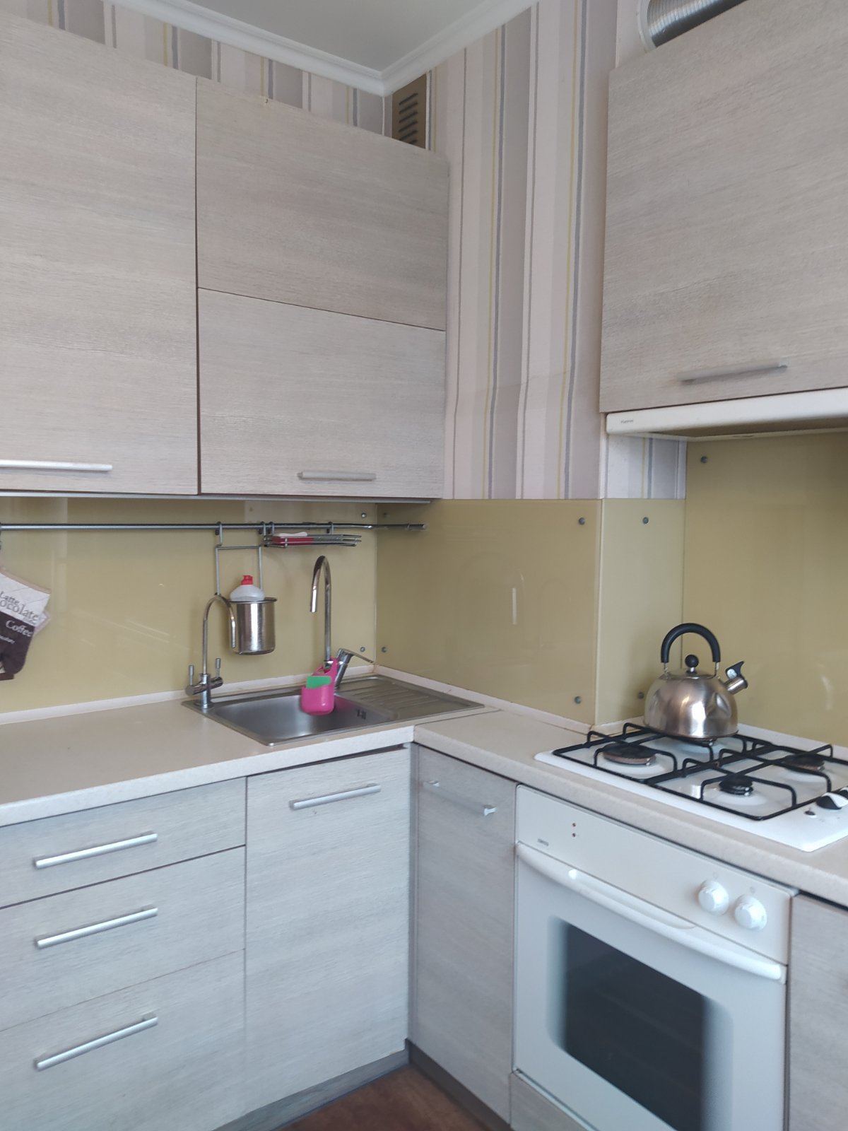 Квартира на ул. Литературная, 35 м², 44 000$ — FAKTOR
