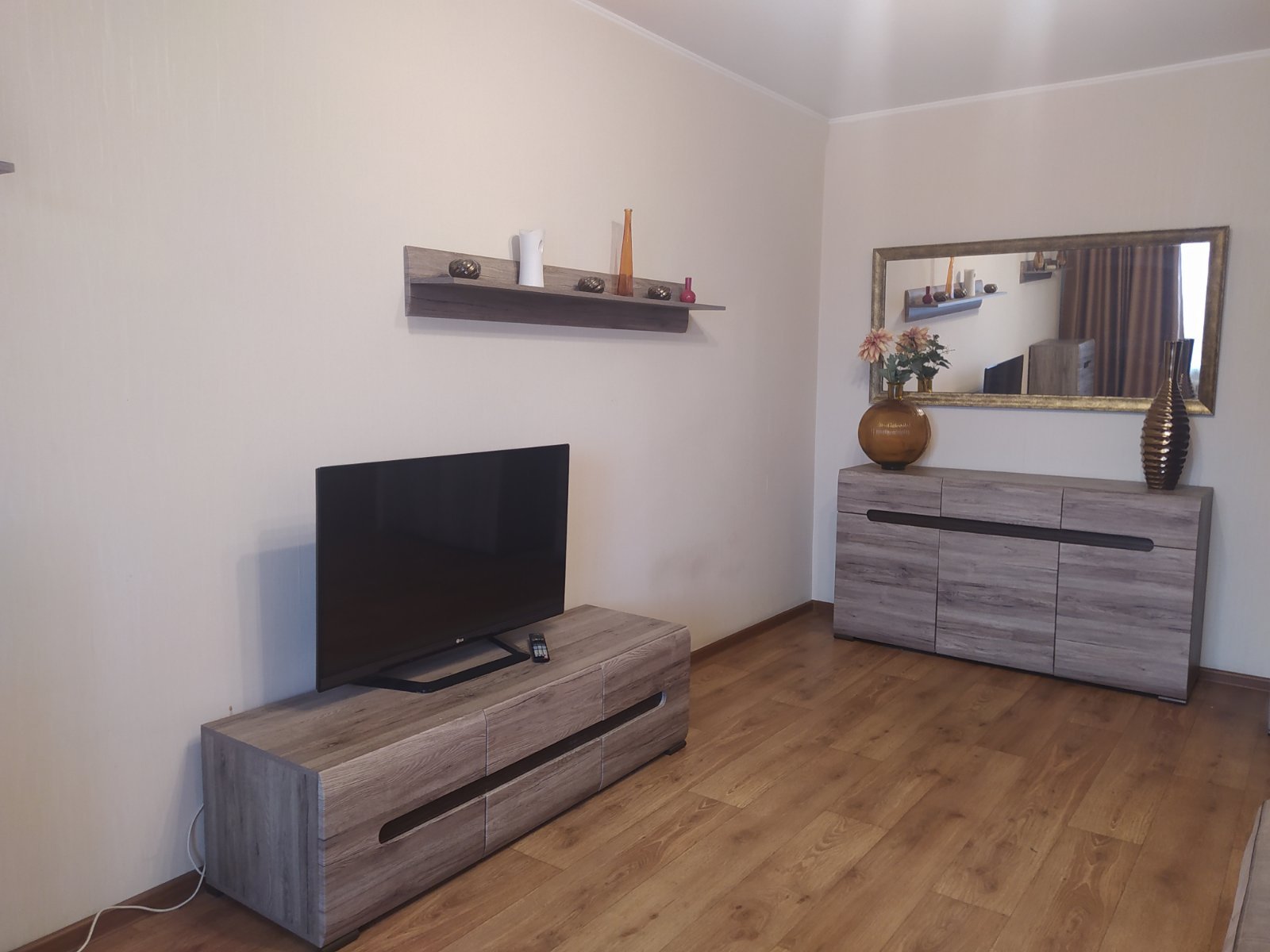 Квартира на ул. Литературная, 35 м², 44 000$ — FAKTOR