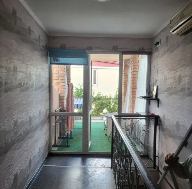 Будинок на вул. Черноморского Казачества, 100 м², 50 000$ — FAKTOR