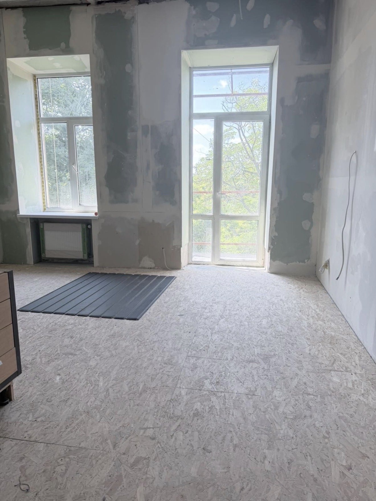 Квартира на ул. Серова, 120 м², 64 000$ — FAKTOR