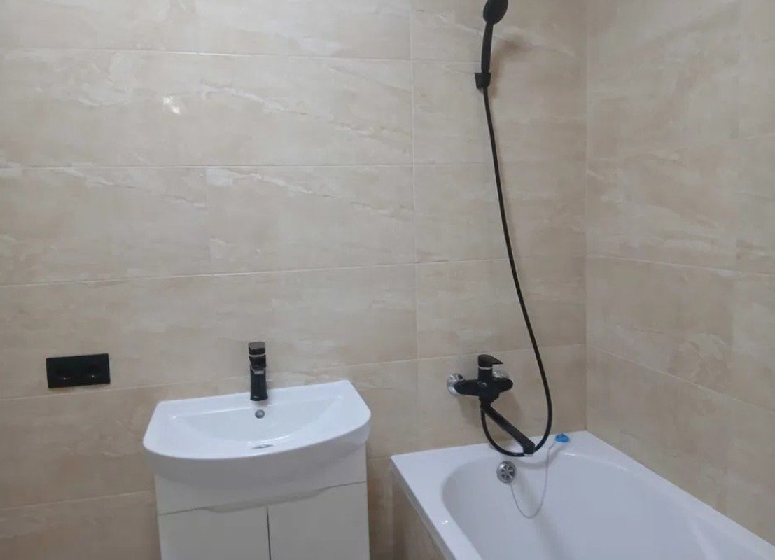Квартира на ул. Жемчужная, 58 м², 73 000$ — FAKTOR