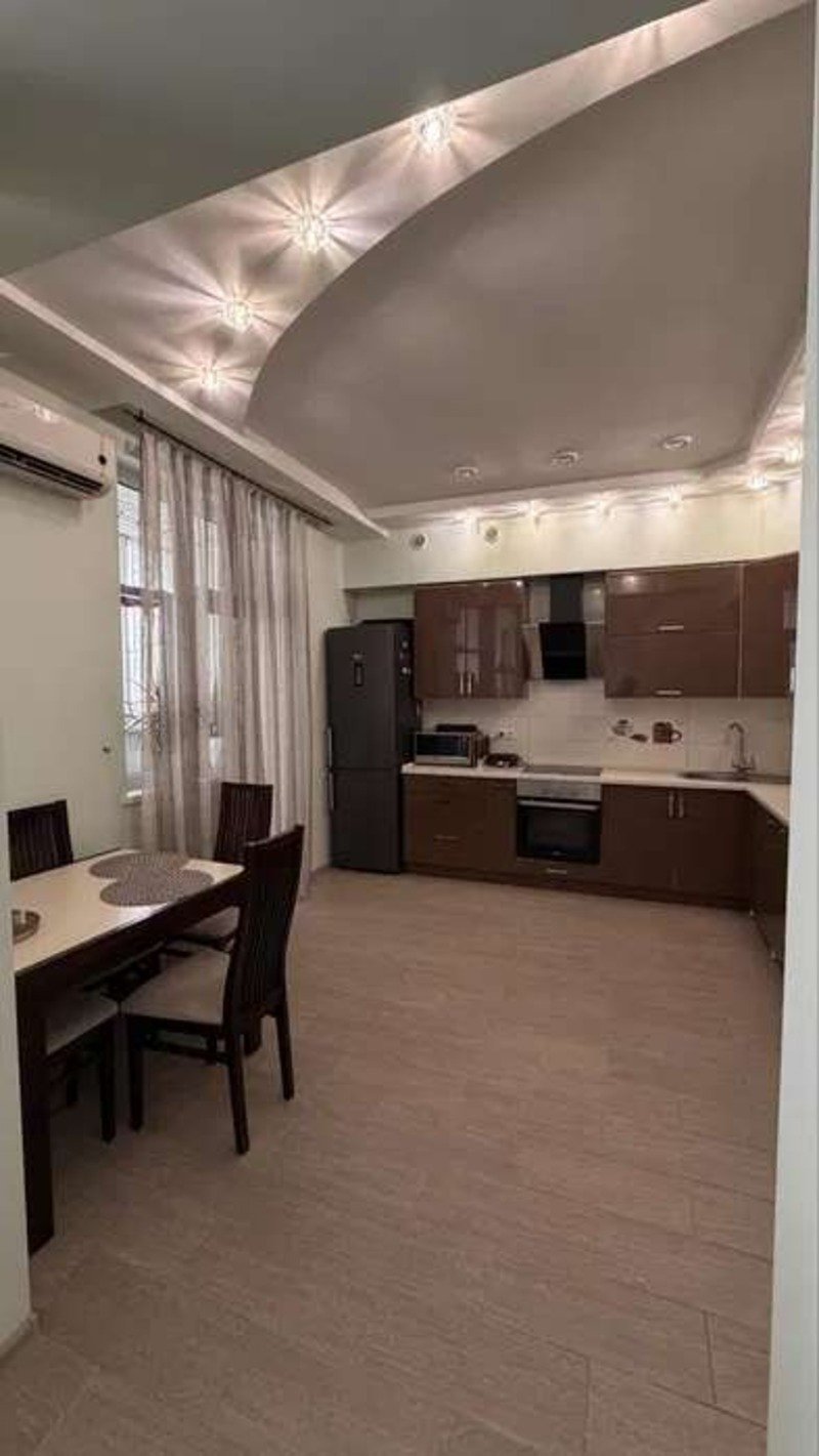 Квартира на ул. Королева Академика, 52 м², 69 000$ — FAKTOR