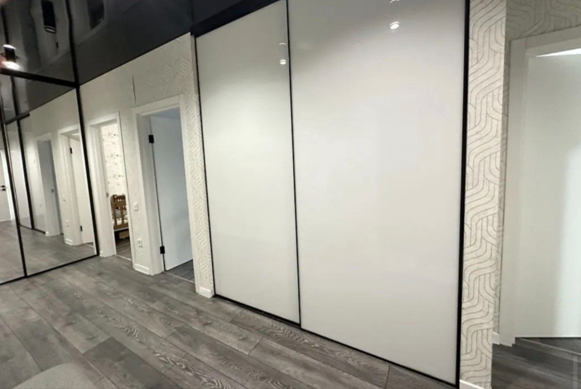 Квартира на ул. Гуляева Полковника проспект, 73 м², 82 000$ — FAKTOR