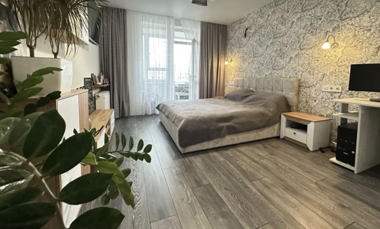 Квартира на ул. Гуляева Полковника проспект, 73 м², 82 000$ — FAKTOR