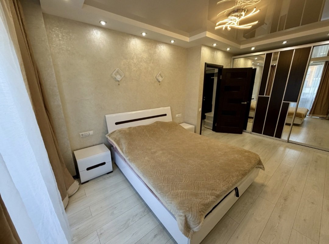 Квартира на ул. Гуляева Полковника проспект, 38 м², 60 000$ — FAKTOR