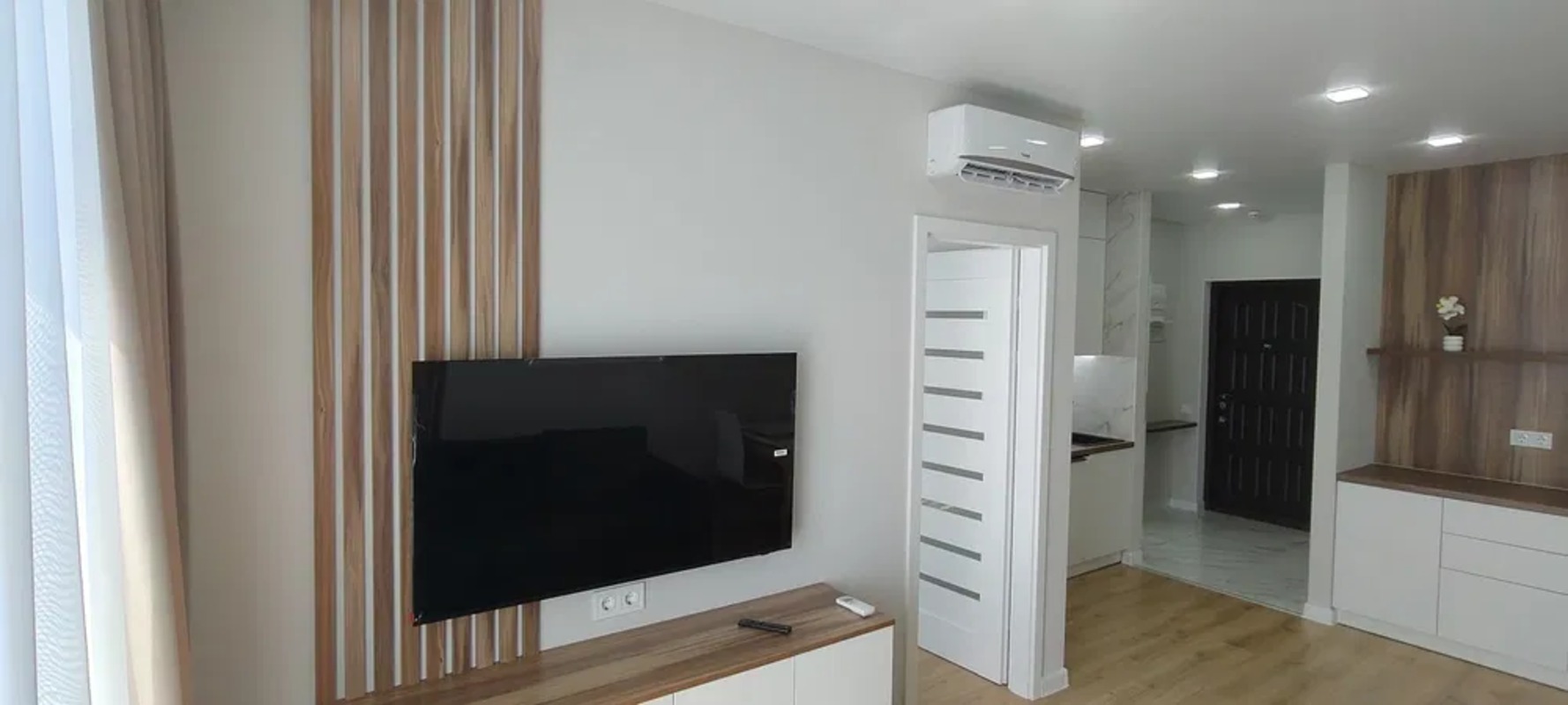 Квартира на вул. Жемчужная, 42 м², 74 000$ — FAKTOR