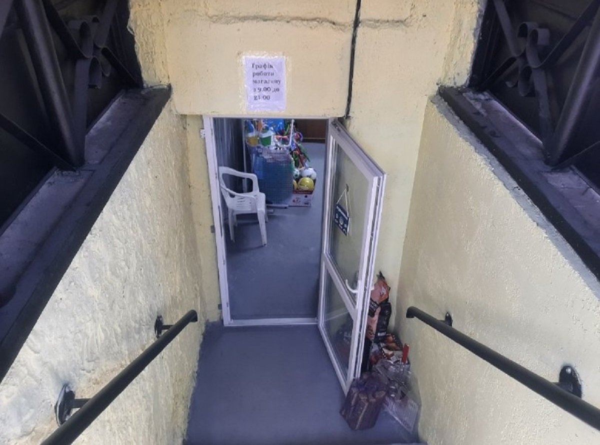 Комерційна нерухомість на вул. Разумовский 1-й пер, 110 м², 65 000$ — FAKTOR
