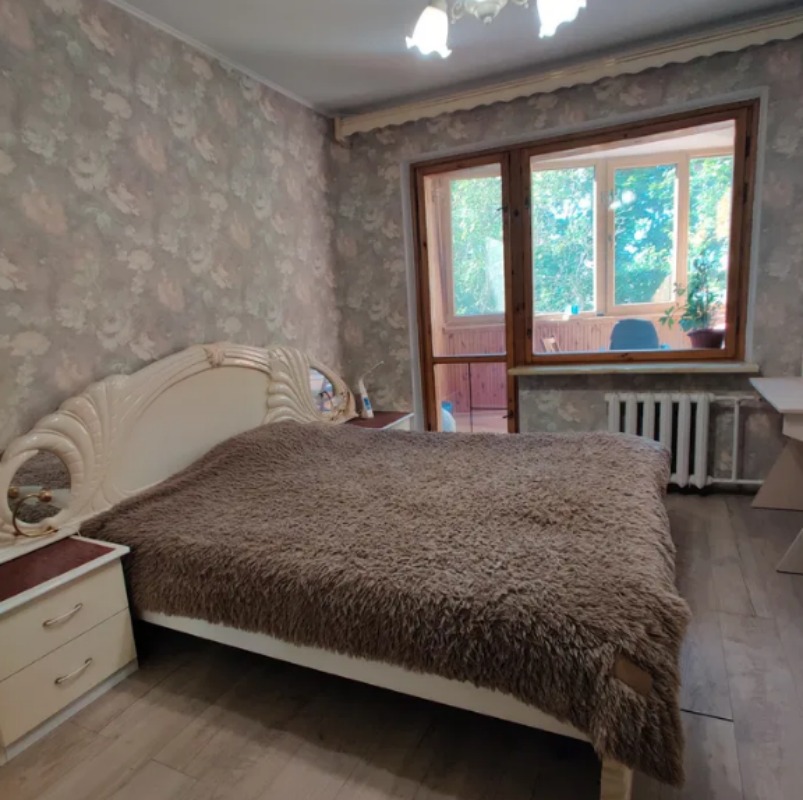 Квартира на ул. Глушко Академика проспект, 65 м², 68 000$ — FAKTOR