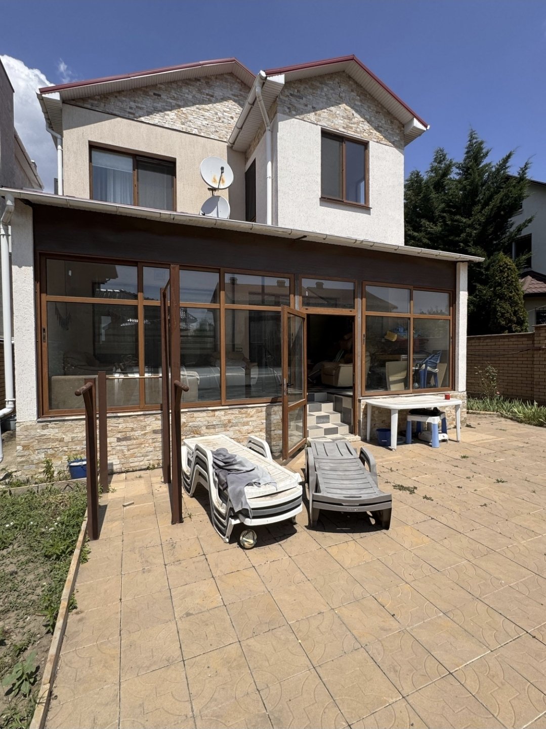 Дом на ул. Дачная, 135 м², 340 000$ — FAKTOR