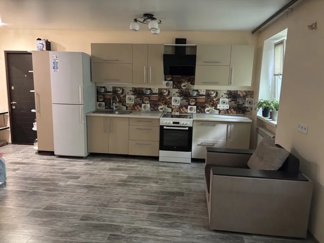 Квартира на ул. Генерала Петрова, 33 м², 42 900$ — FAKTOR