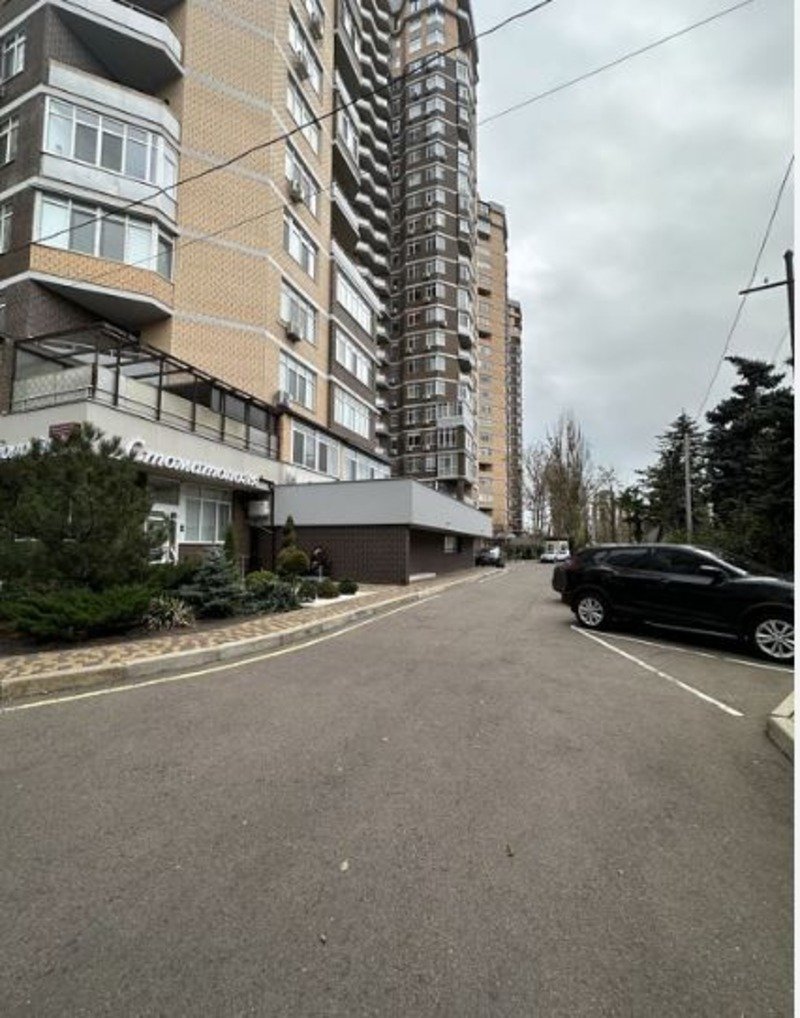 Коммерческая недвижимость на ул. Французский бульвар, 27 м², 40 000$ — FAKTOR