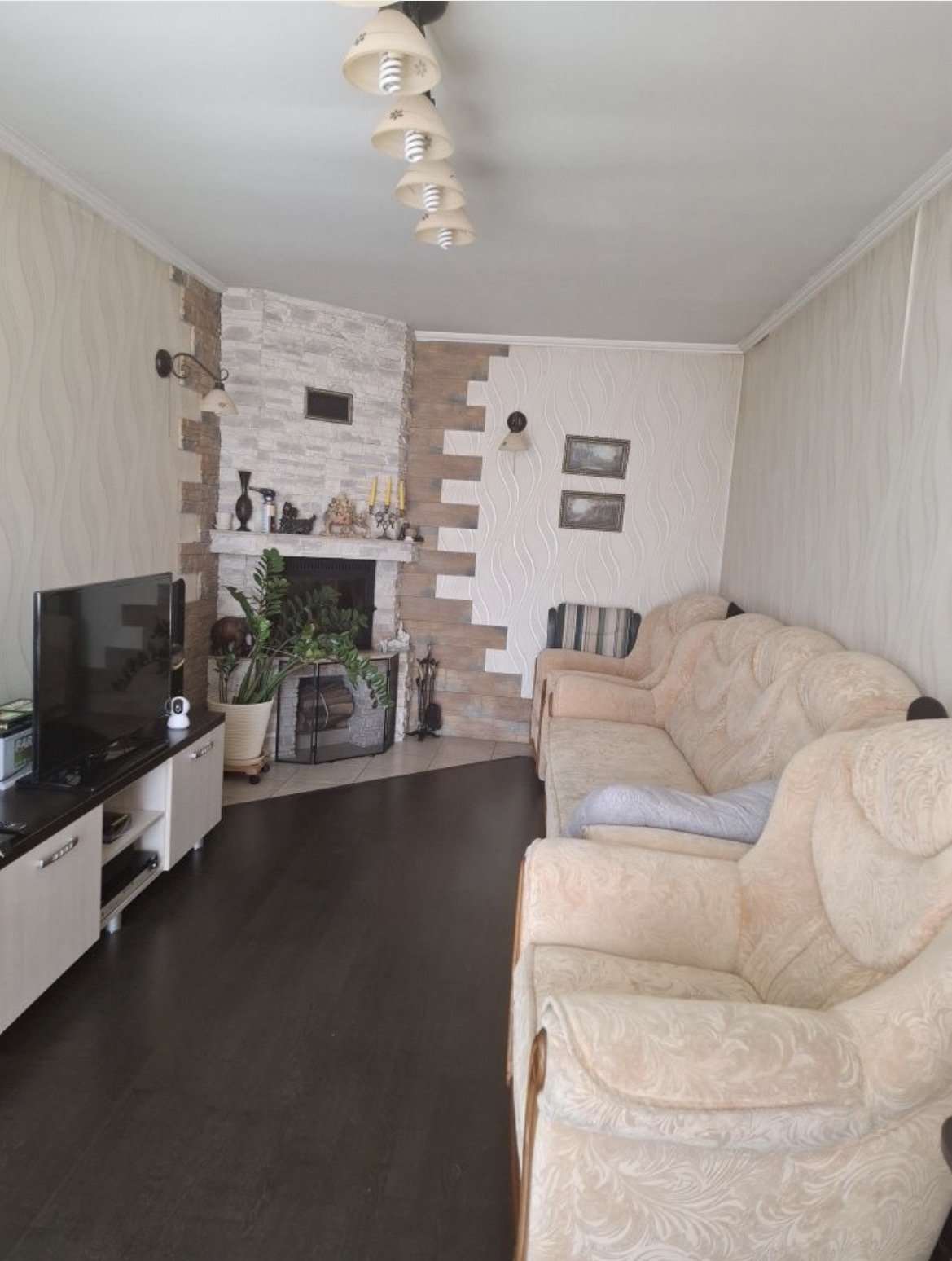 Будинок на вул. 195 Причал, 120 м², 95 000$ — FAKTOR