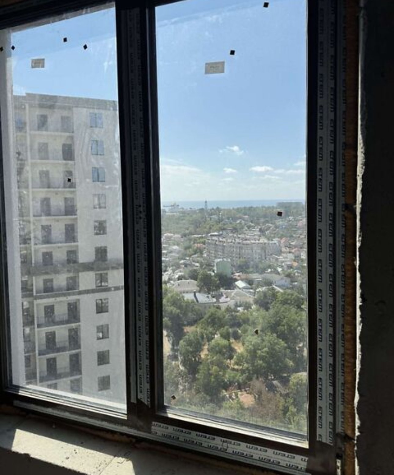 Квартира на ул. Дача Ковалевского, 60 м², 77 402$ — FAKTOR