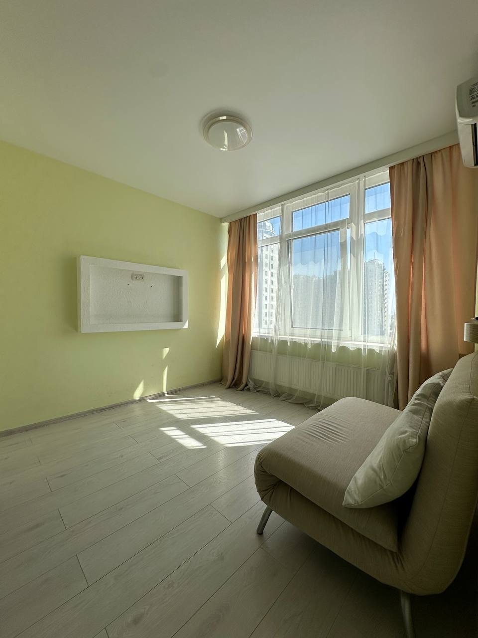 Квартира на ул. Жемчужная, 42 м², 58 000$ — FAKTOR