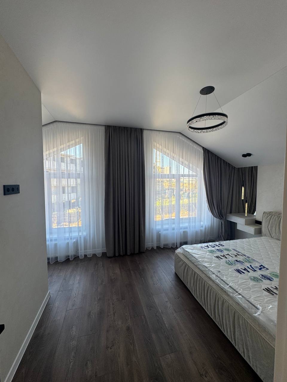 Дом на ул. Заболотного Академика, 120 м², 190 000$ — FAKTOR