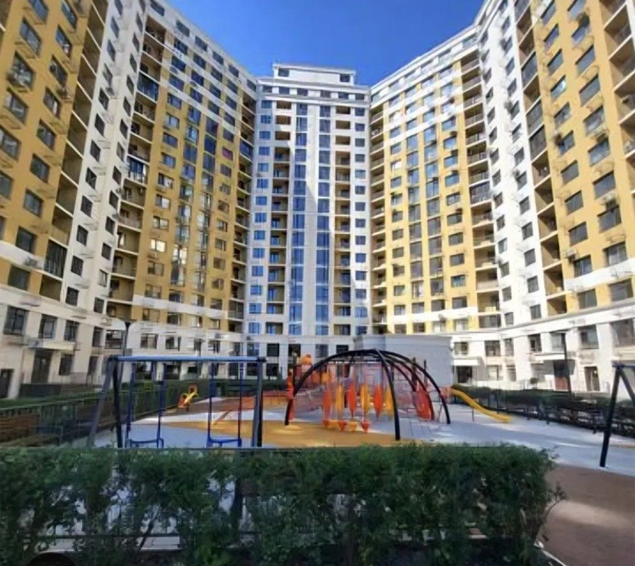 Квартира на вул. Глушко Академика проспект, 35 м², 48 500$ — FAKTOR