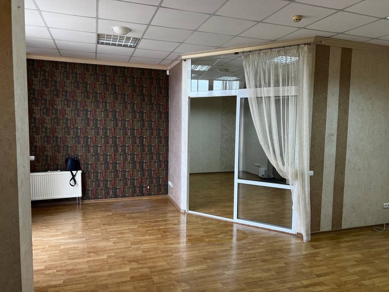 Комерційна нерухомість на вул. Жуковского, 56 м², 150 000$ — FAKTOR