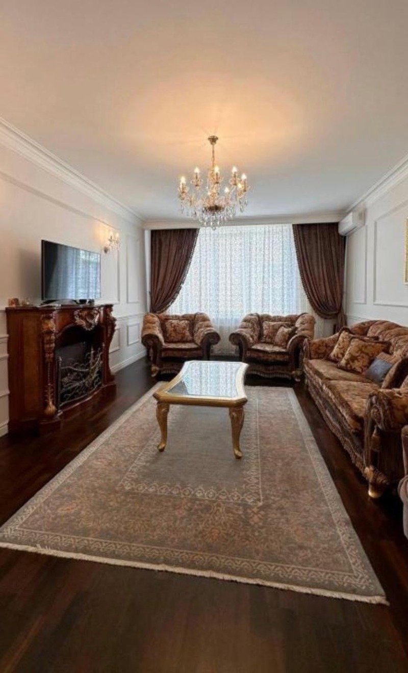 Квартира на ул. Литературная, 142 м², 355 000$ — FAKTOR