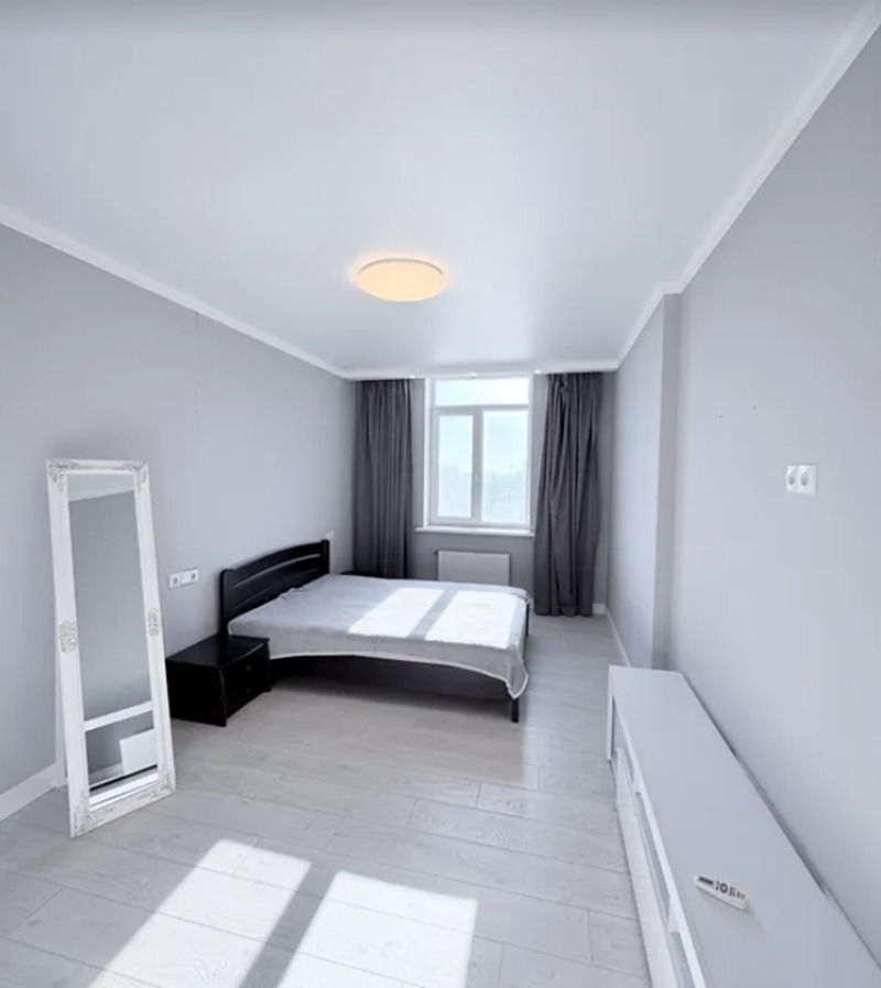 Квартира на ул. Жаботинского, 48 м², 65 000$ — FAKTOR