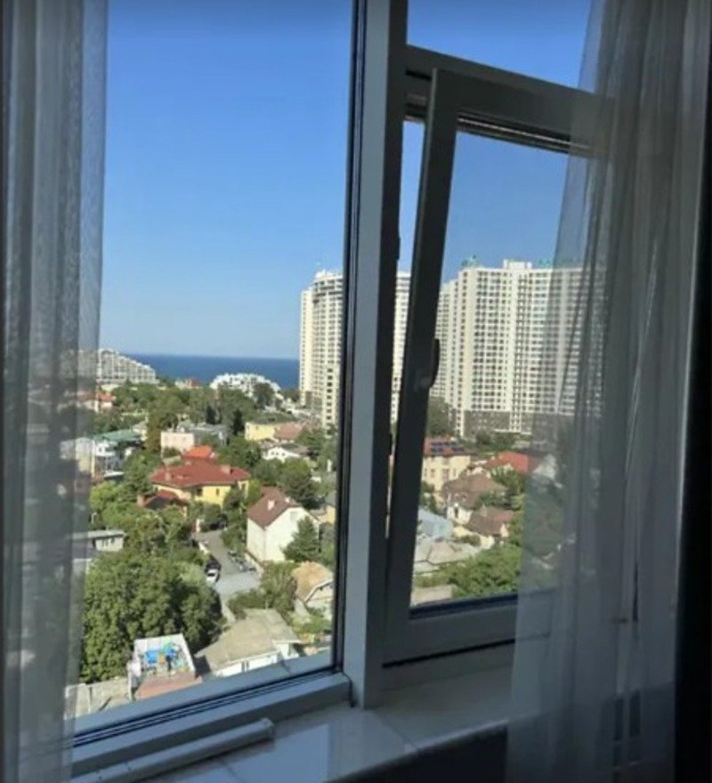 Квартира на ул. Литературная, 83 м², 160 000$ — FAKTOR