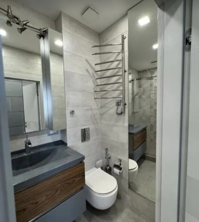 Квартира на ул. Литературная, 83 м², 160 000$ — FAKTOR