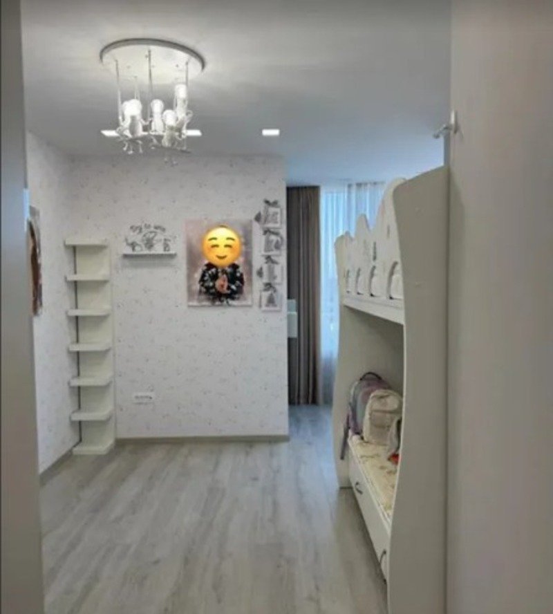 Квартира на ул. Литературная, 83 м², 160 000$ — FAKTOR