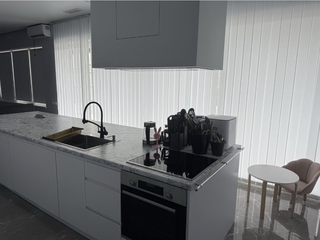 Дом на ул. Полевая, 170 м², 230 000$ — FAKTOR