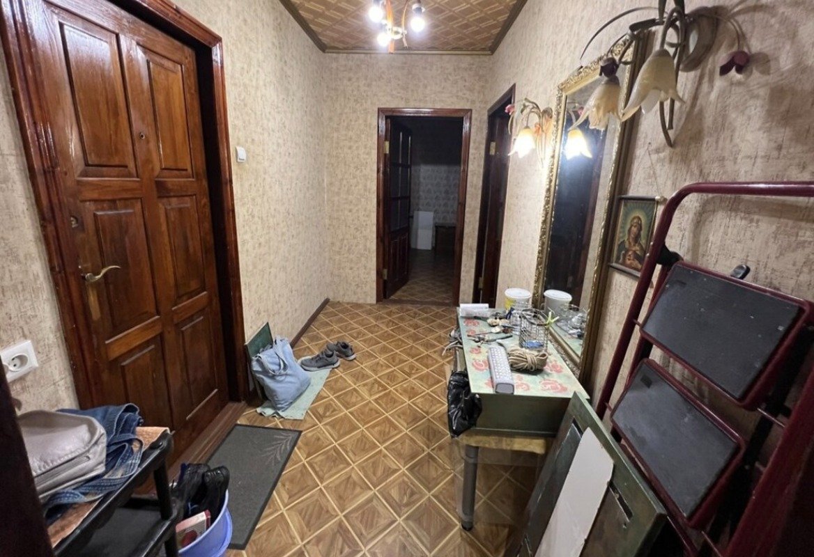 Квартира на ул. Королева Академика, 50 м², 45 000$ — FAKTOR