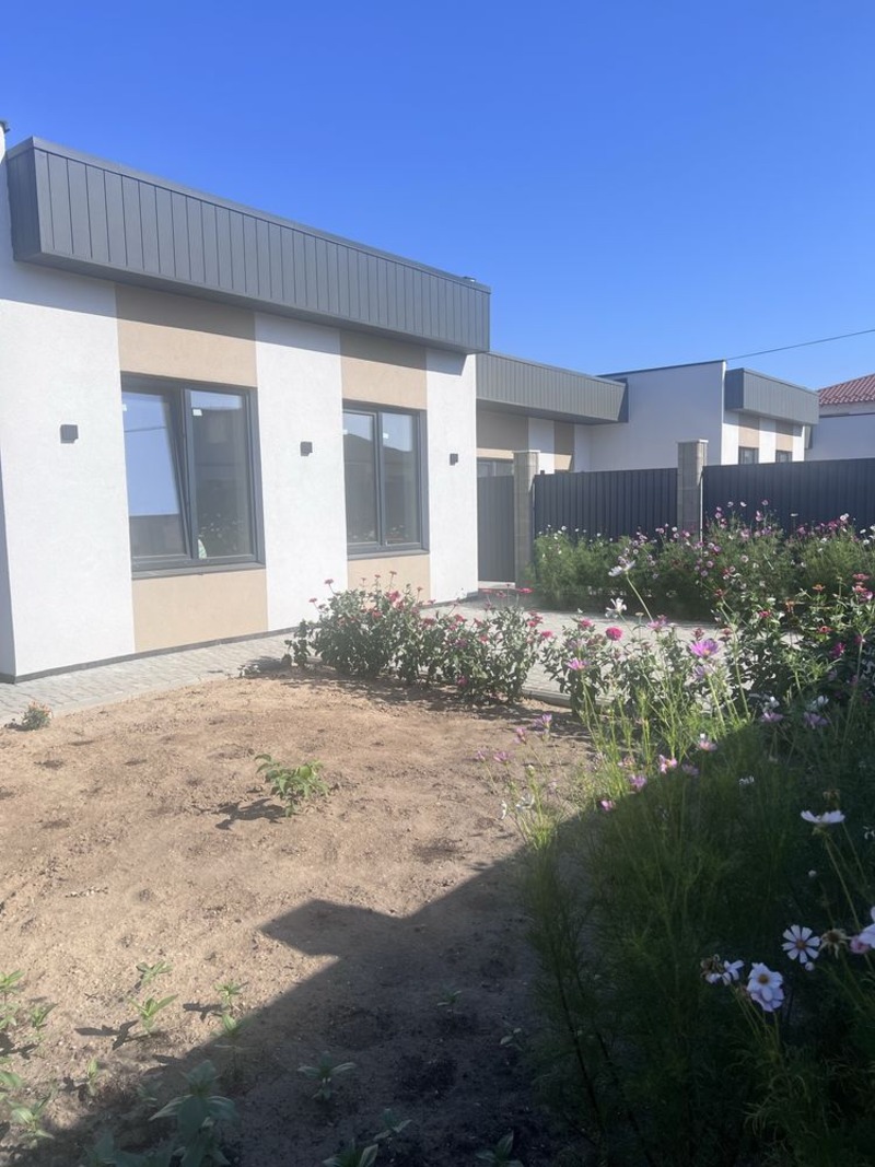 Будинок на вул. Массив 21, 95 м², 115 000$ — FAKTOR