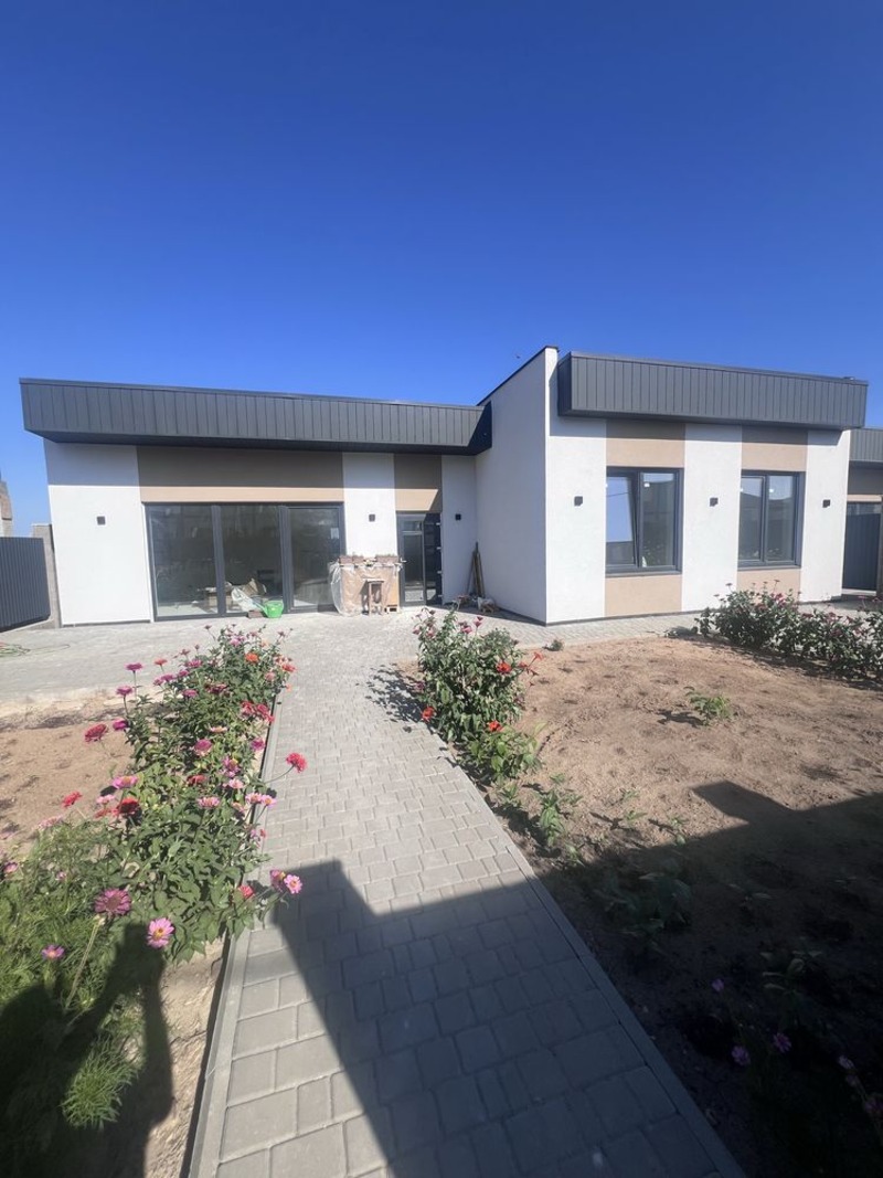Будинок на вул. Массив 21, 95 м², 115 000$ — FAKTOR