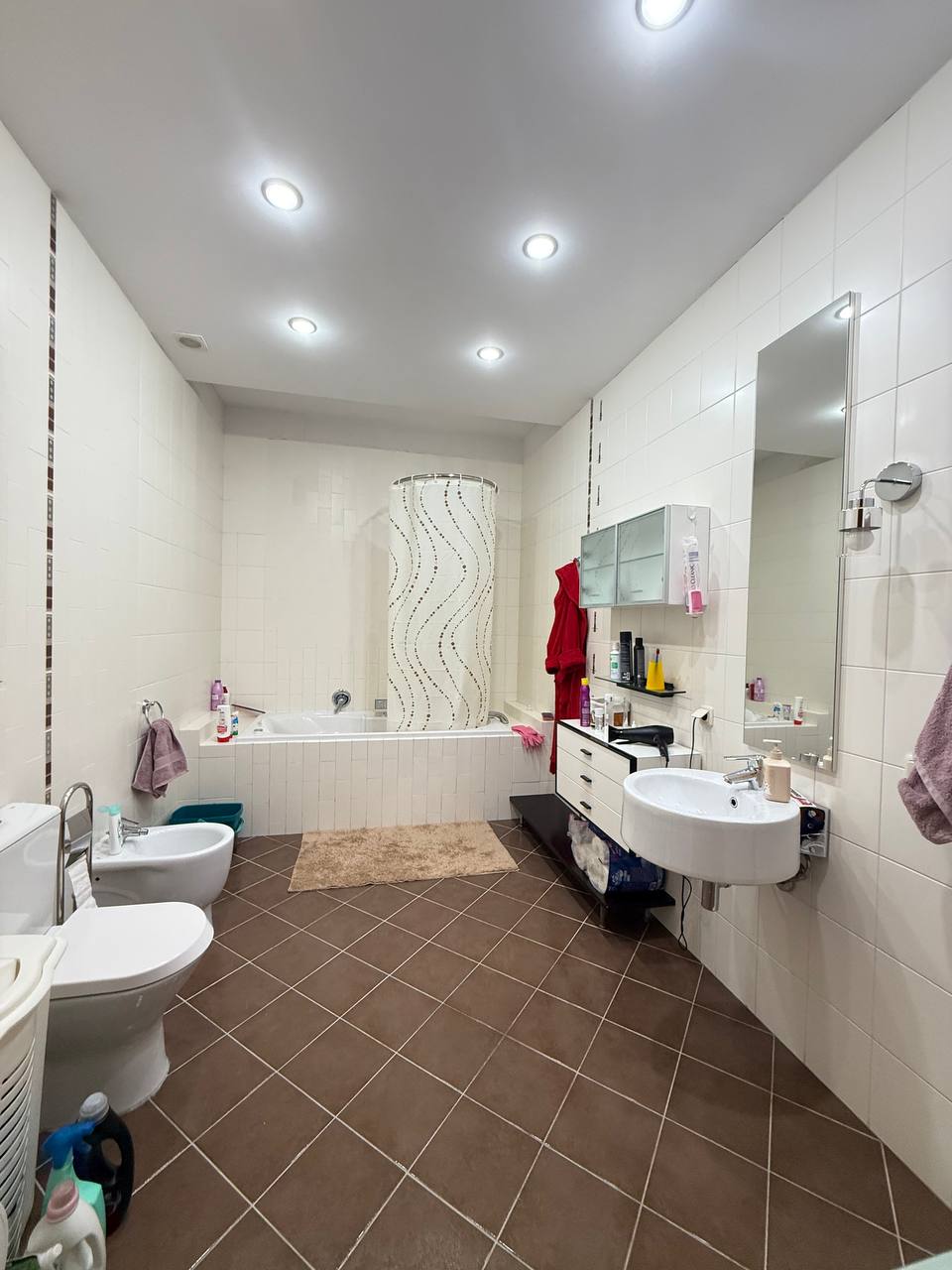 Квартира на ул. Вице-Адмирала Азарова, 105 м², 180 000$ — FAKTOR