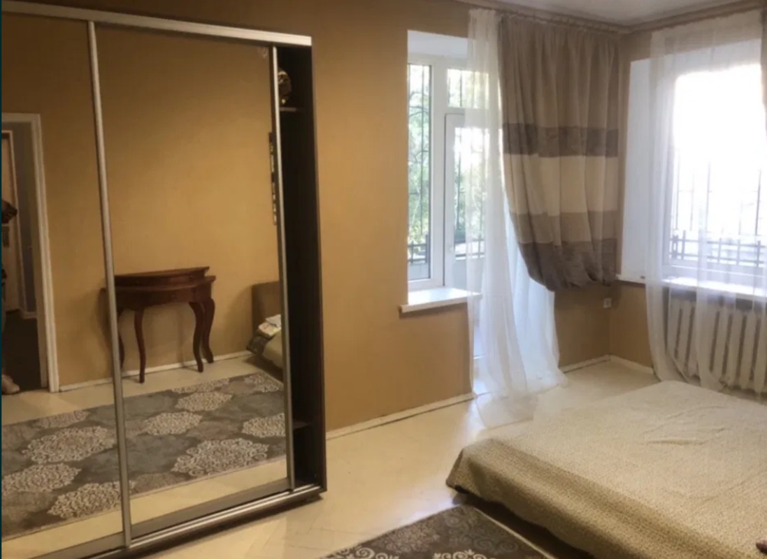 Квартира на ул. Софиевская, 69 м², 73 000$ — FAKTOR