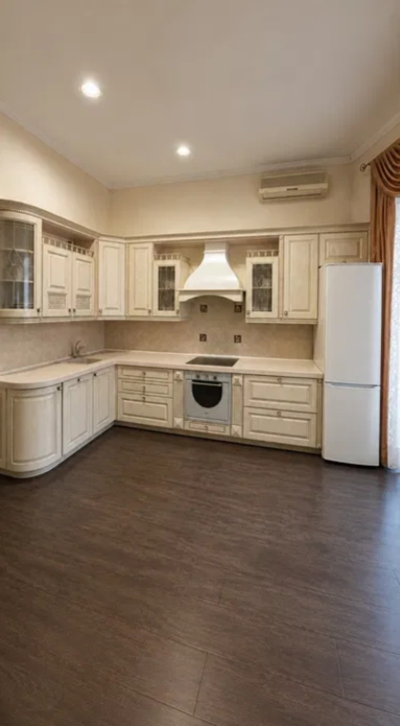 Квартира на вул. Лидерсовский бульвар, 307 м², 250 000$ — FAKTOR