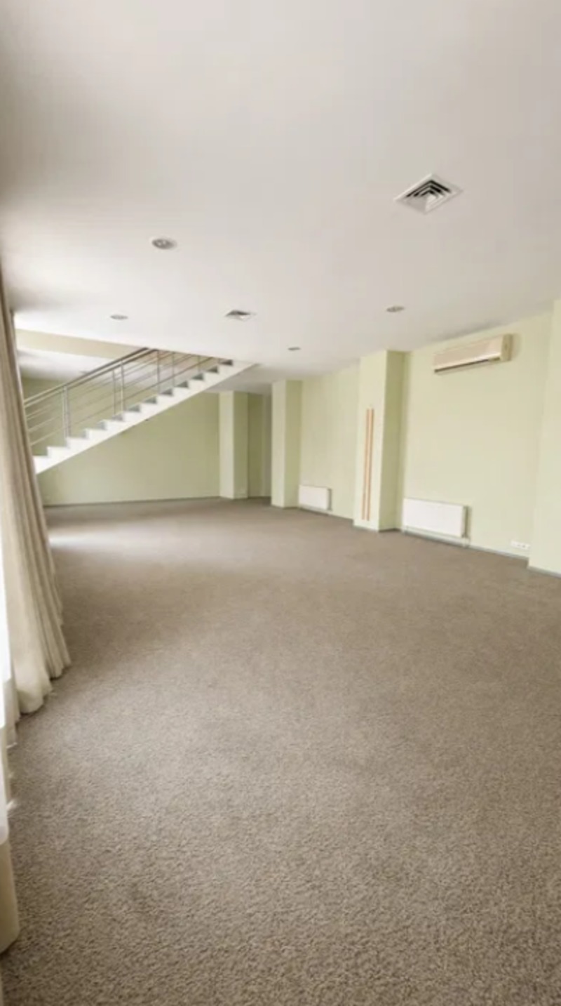 Квартира на вул. Лидерсовский бульвар, 307 м², 250 000$ — FAKTOR