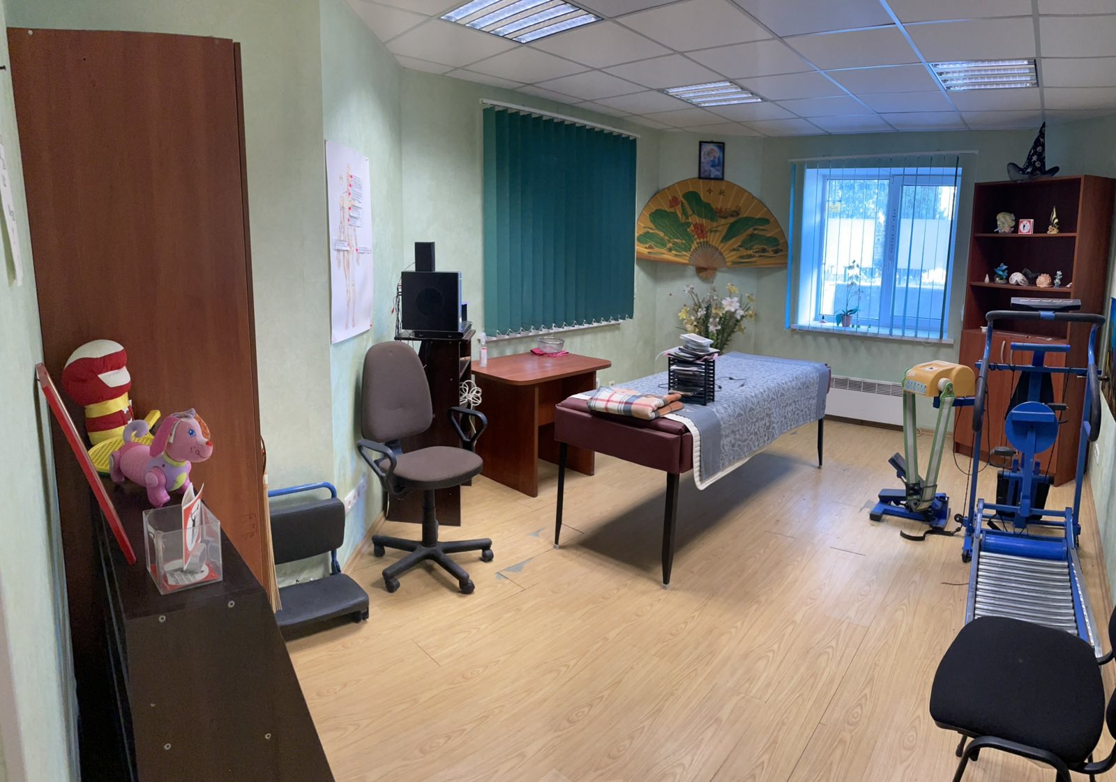Комерційна нерухомість на вул. Заболотного Академика, 104 м², 103 900$ — FAKTOR