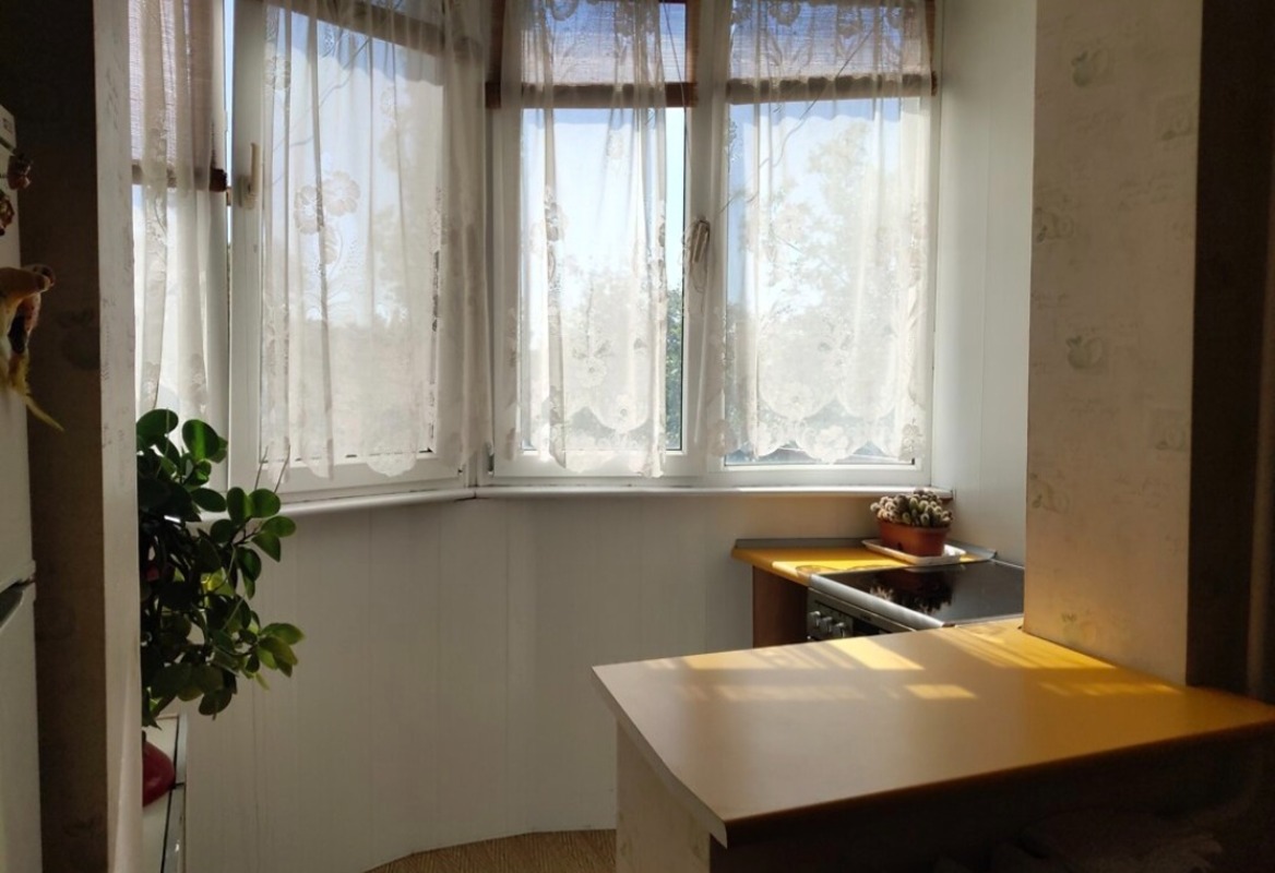 Квартира на ул. Глушко Академика проспект, 64 м², 56 000$ — FAKTOR