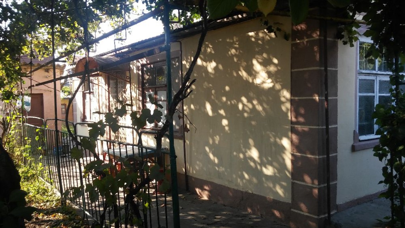 Будинок на вул. Курская, 61 м², 80 000$ — FAKTOR