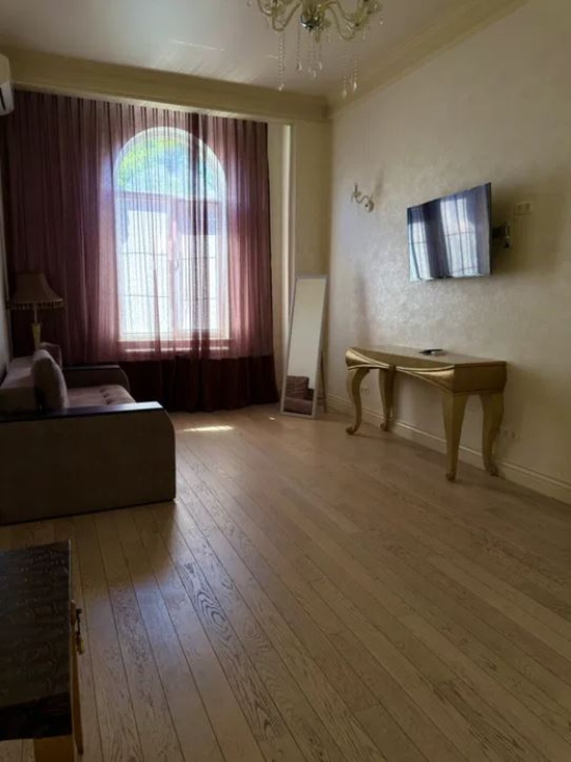 Будинок на вул. Госпитальный пер, 300 м², 950 000$ — FAKTOR