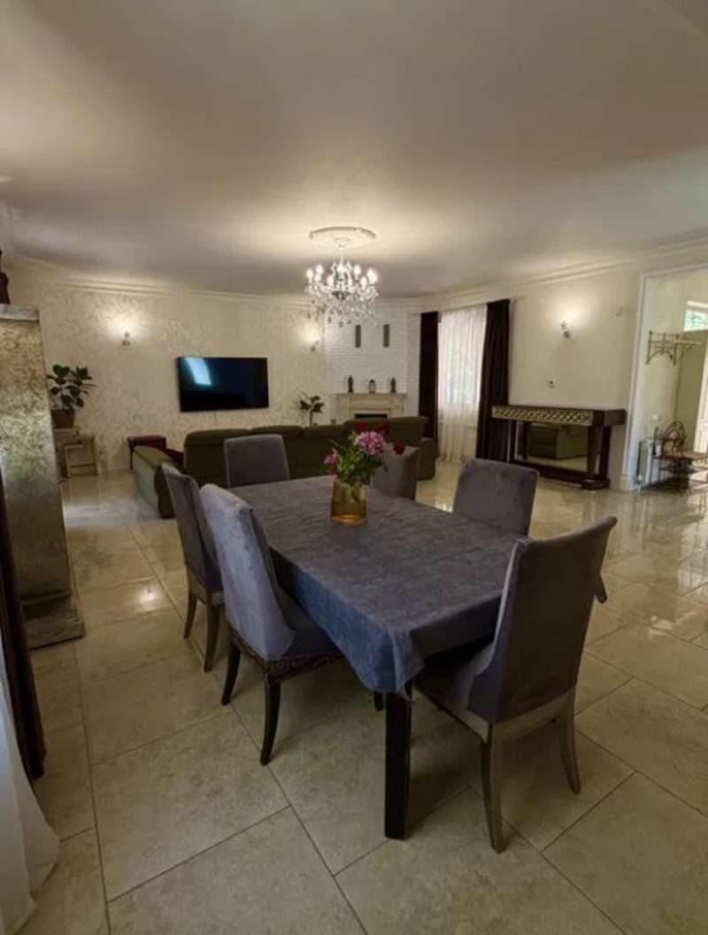 Будинок на вул. Госпитальный пер, 300 м², 950 000$ — FAKTOR