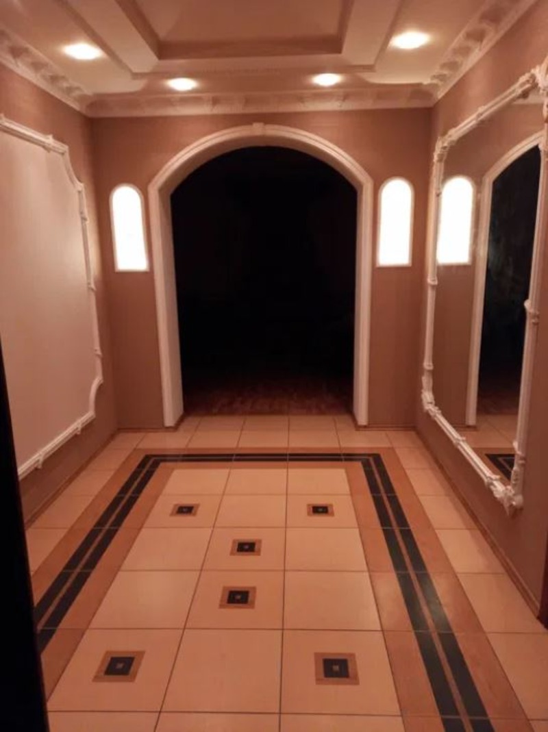Будинок на вул. Петра Лещенко, 500 м², 400 000$ — FAKTOR