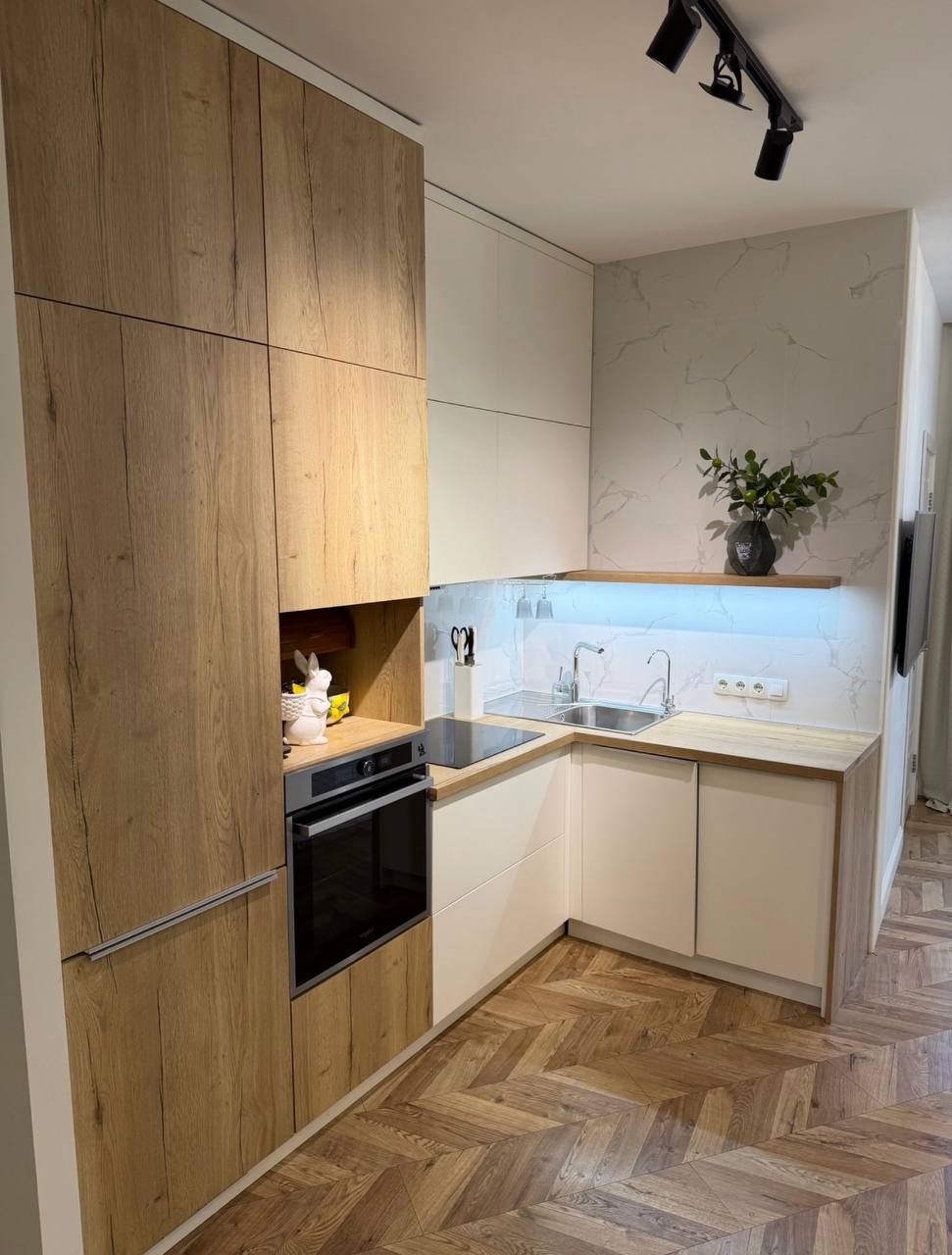 Квартира на вул. Каманина, 60 м², 142 000$ — FAKTOR