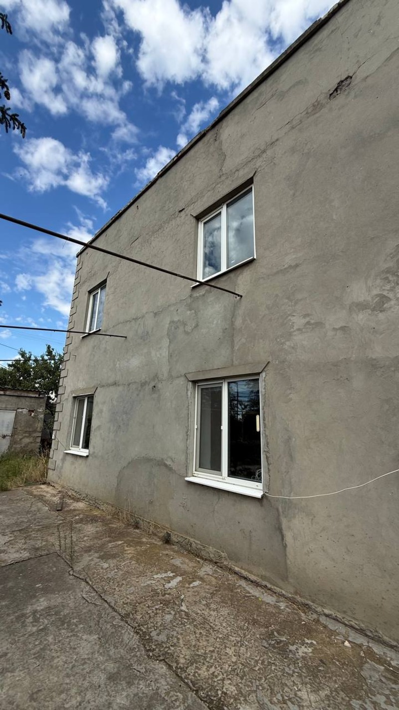 Будинок на вул. Вишневая, 176 м², 55 000$ — FAKTOR