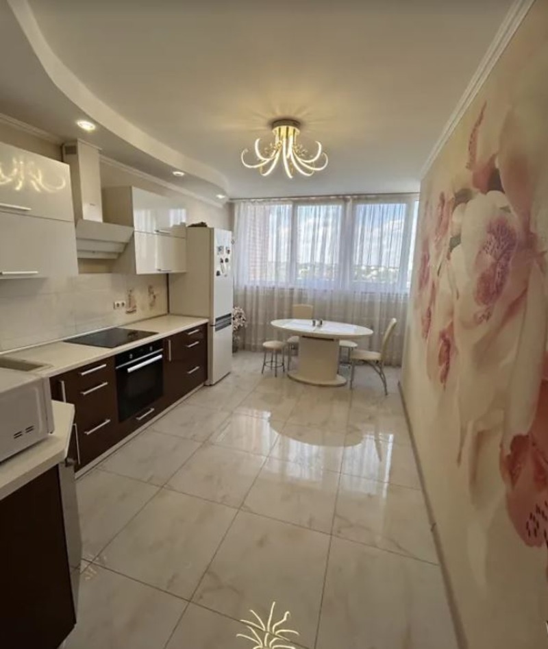 Квартира на ул. Балковская, 84 м², 110 000$ — FAKTOR