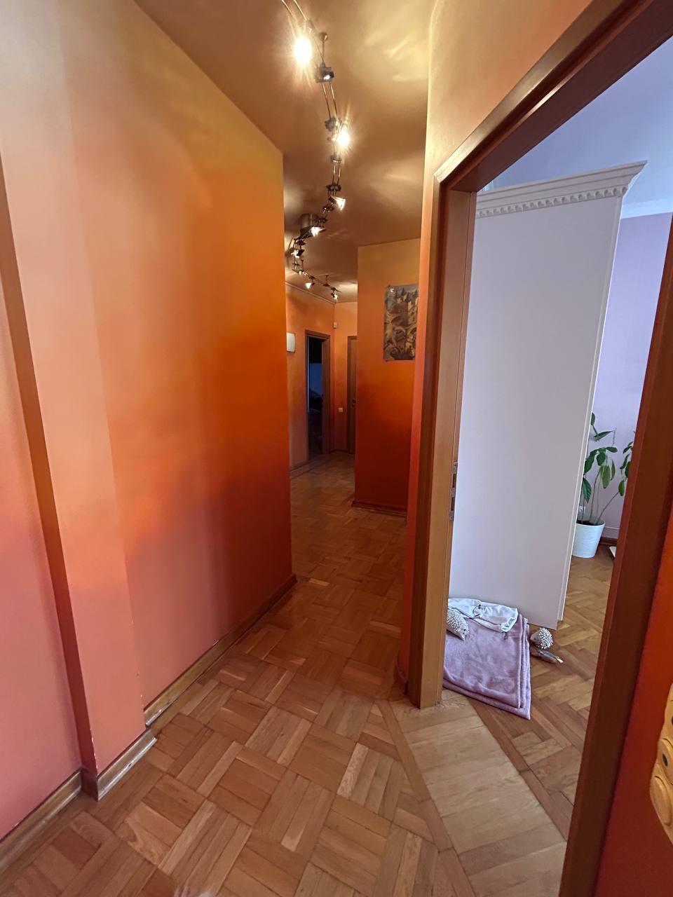 Квартира на ул. Бочарова, 82 м², 70 000$ — FAKTOR